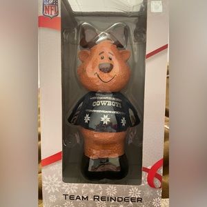 Forever Collectibles NFL Dallas Cowboys Reindeer Figure